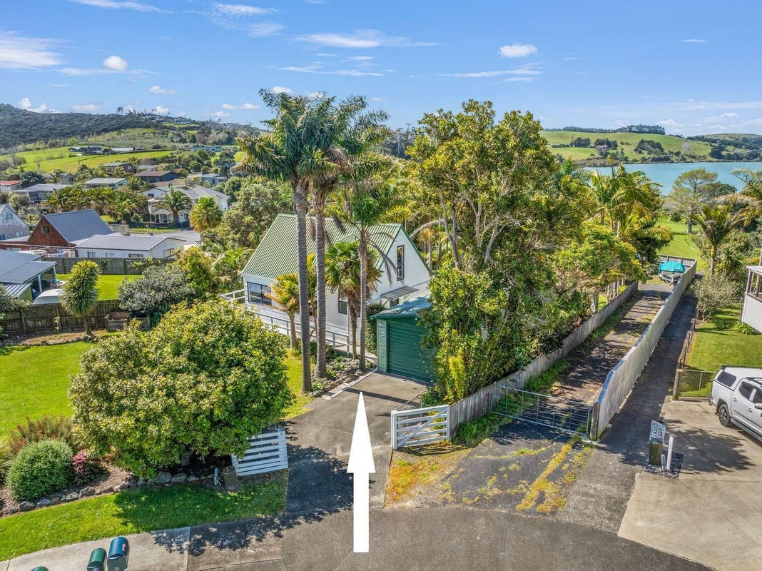 9 Whitecaps Place, Hihi, Mangonui - Carousel 1