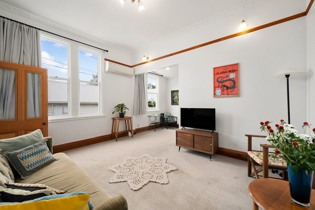 141 Aro Street, Aro Valley, Wellington - Carousel 2