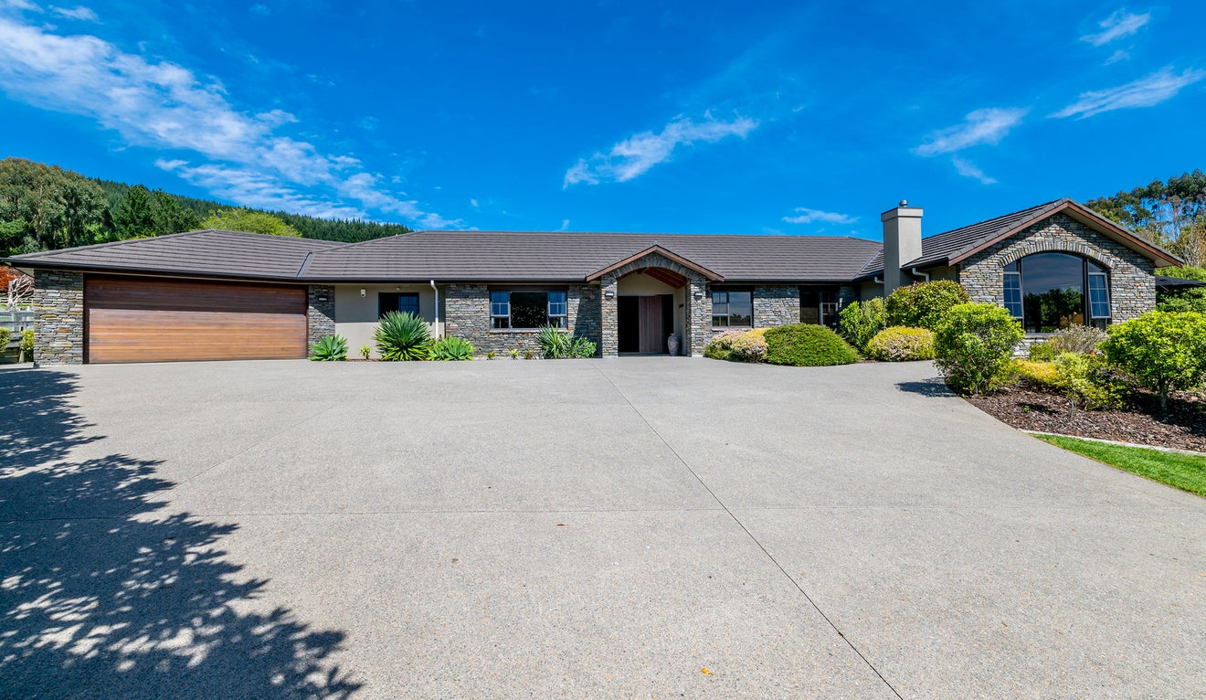33 Eucalyptus Way, Nikau Valley, Paraparaumu - Carousel 1