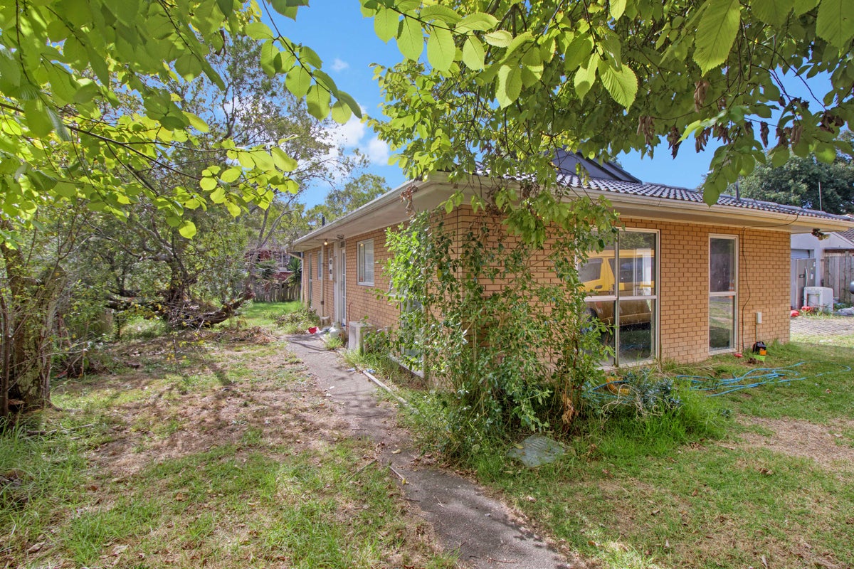 5 Galilee Avenue, Red Hill, Papakura - Carousel 2