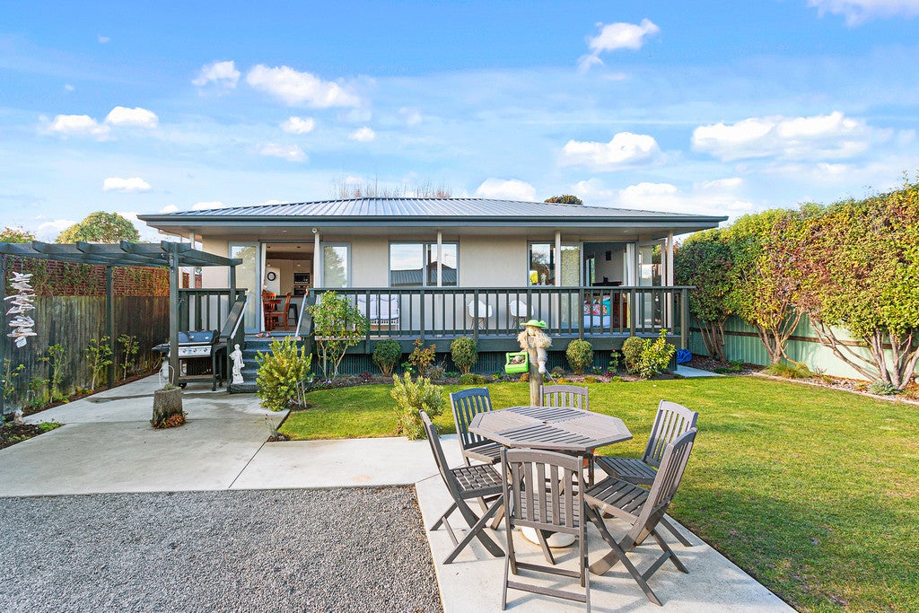 7B Lindis Lane, New Brighton, Christchurch - Carousel 1