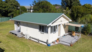 35 Tasman Road, Otaki Beach, Otaki - Carousel 1