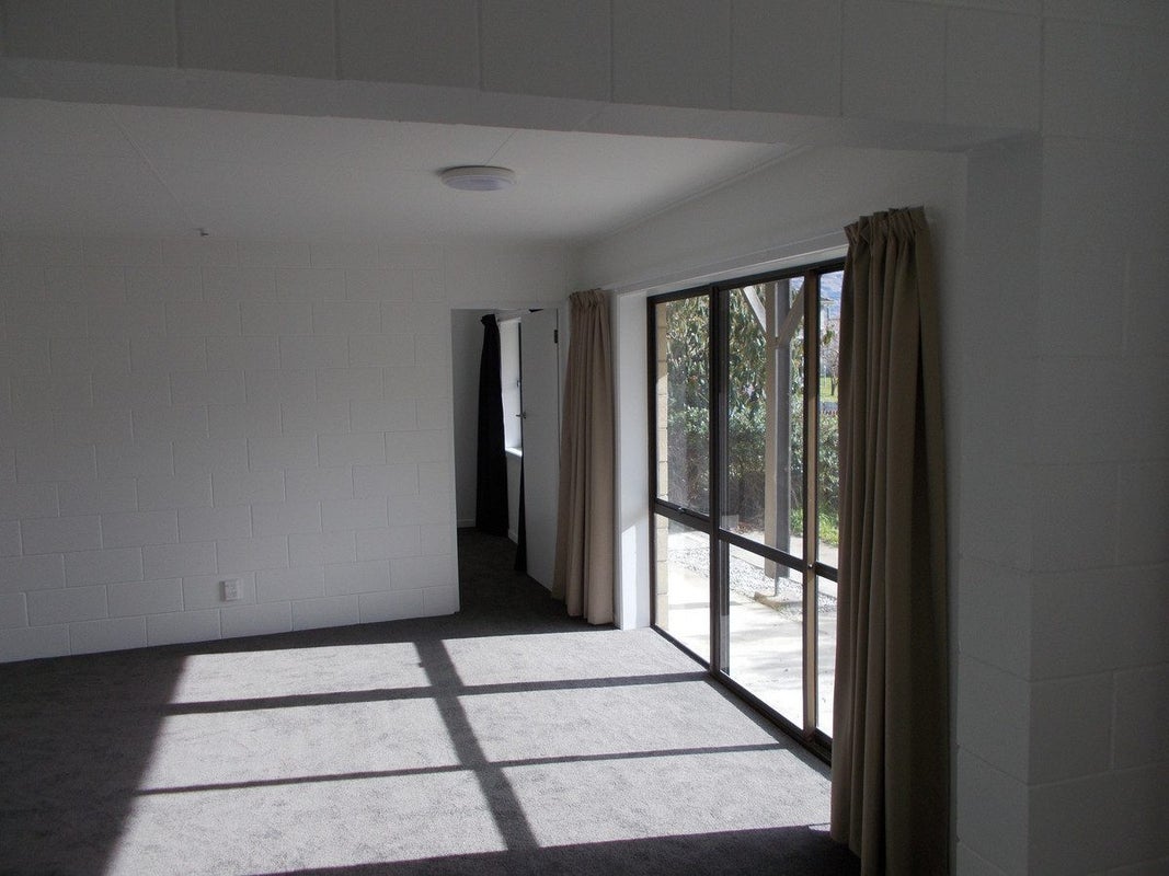 6 Teviot Street, Roxburgh, Roxburgh - Carousel 2
