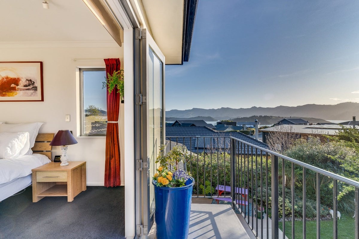 6 Muriwai Drive, Diamond Harbour, Lyttelton - Carousel 1