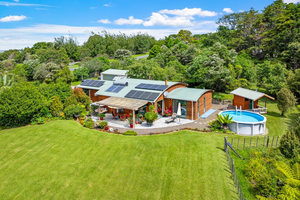 40 J Tolhopf Road, Puhoi, Warkworth - Carousel 1
