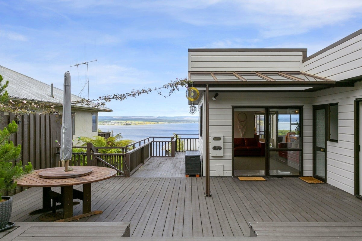 80 Wakeman Road, Acacia Bay, Taupo - Carousel 2