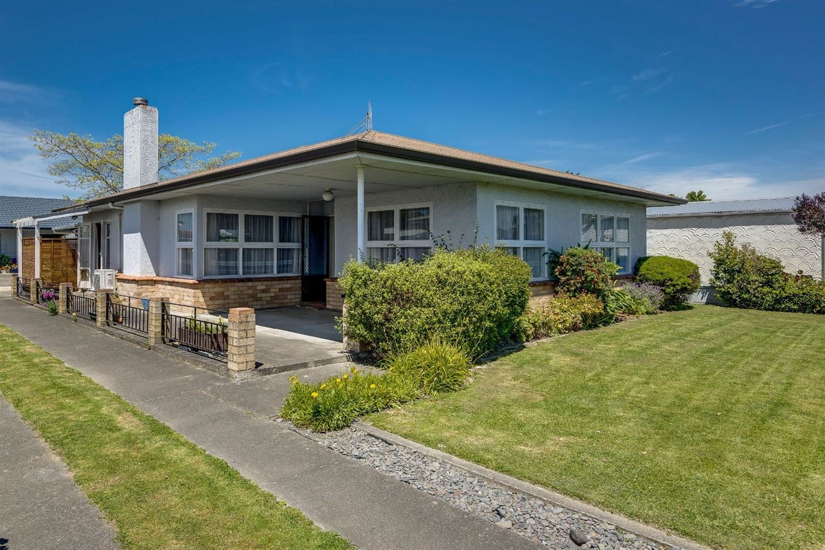 123 Taradale Road, Onekawa, Napier - Carousel 2