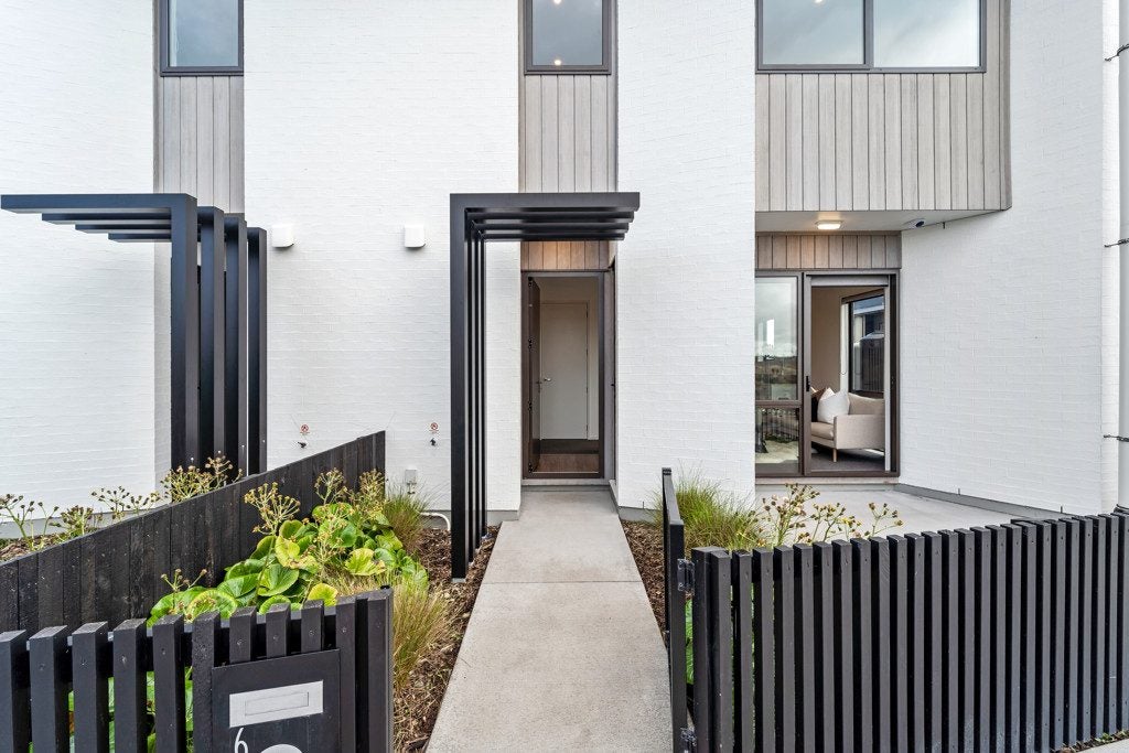 6 Vasi Drive, Hobsonville, Auckland - Carousel 2