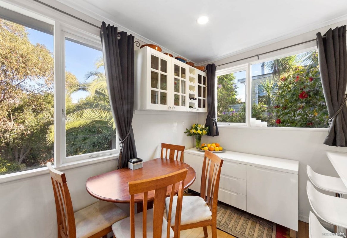 3/58 Hastings Road, Mairangi Bay, Auckland - Carousel 2