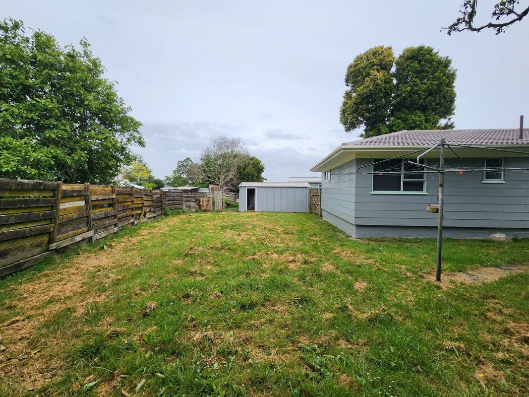 7 Sheralee Place, Red Hill, Papakura - Carousel 2