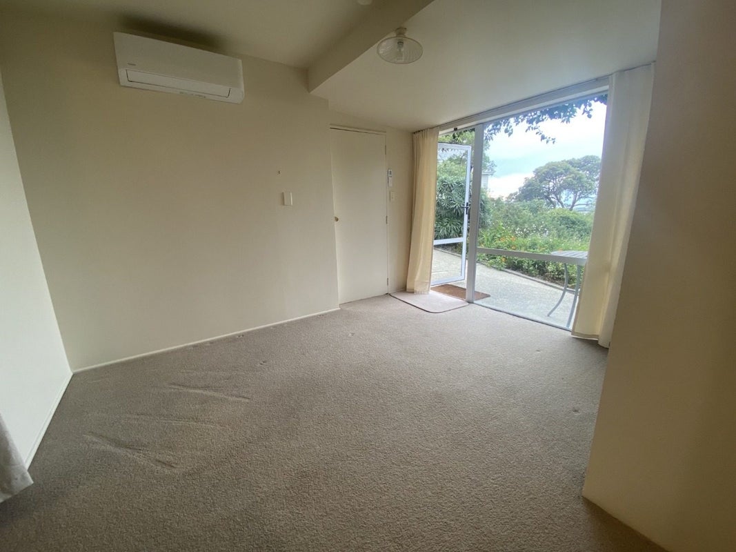 50 Major Hornbrook Road, Mount Pleasant, Christchurch - Carousel 2