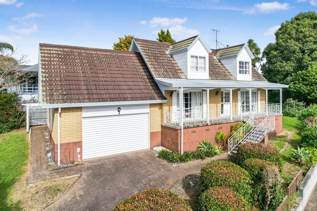 6 Monique Place, Dinsdale, Hamilton - Carousel 1