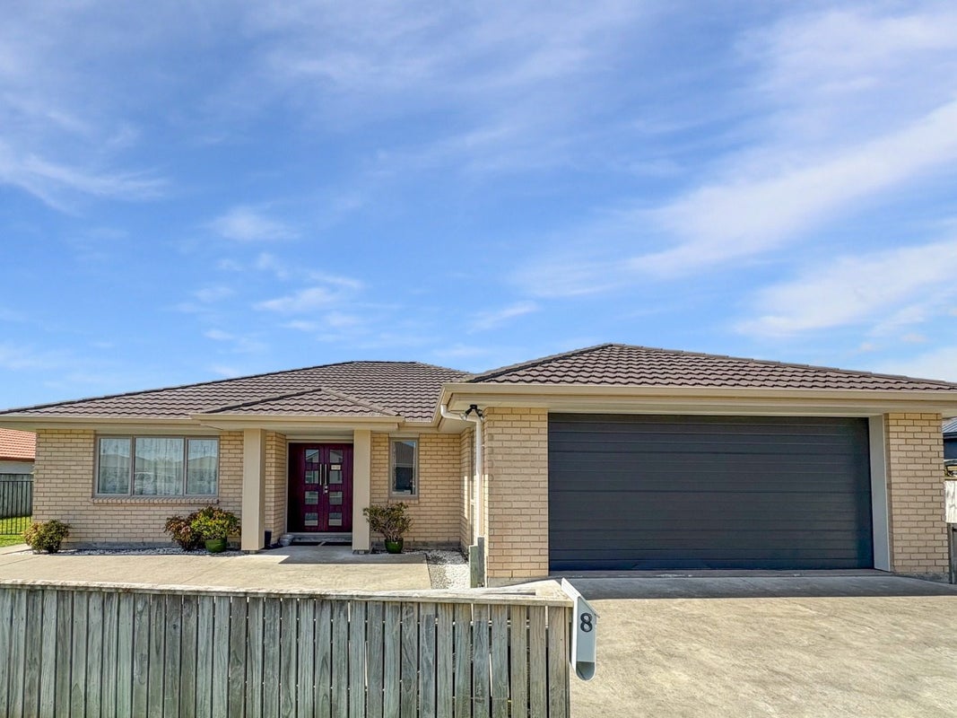 8 Buckingham Place, Springvale, Whanganui - Carousel 1