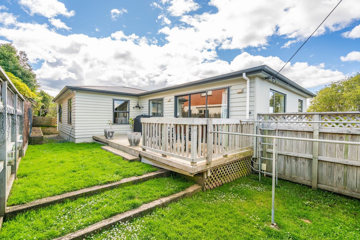 8 Ayr Street, Kaikorai, Dunedin - Carousel 15