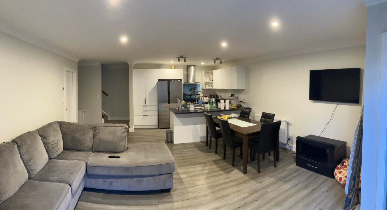 4/128 Britomart Street, Berhampore, Wellington - Carousel 1