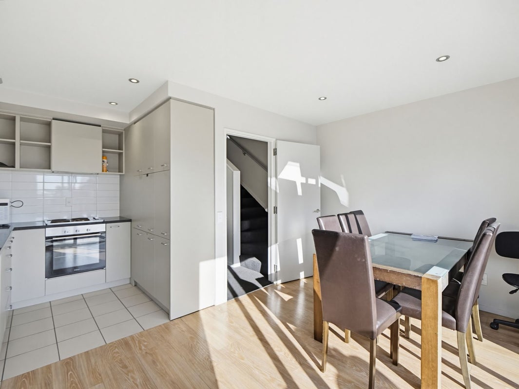 2/31 Poulson Street, Addington, Christchurch - Carousel 1