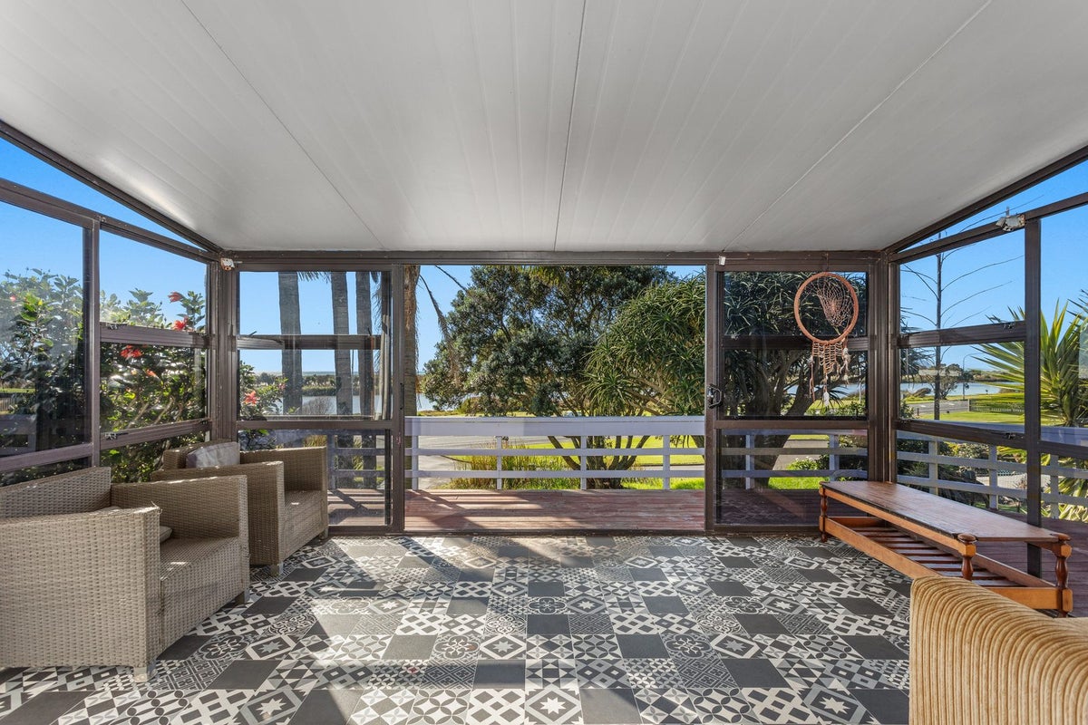 3 Onewairere Place, Matata, Whakatane - Carousel 2