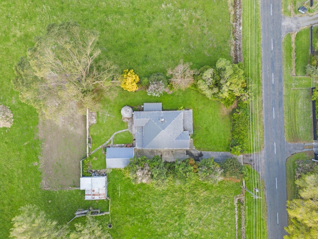 21 Main Drain Road, Glen Oroua, Palmerston North - Carousel 25