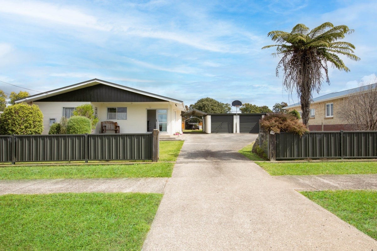 14 Rimu Street, Toi Toi, Nelson - Carousel 1