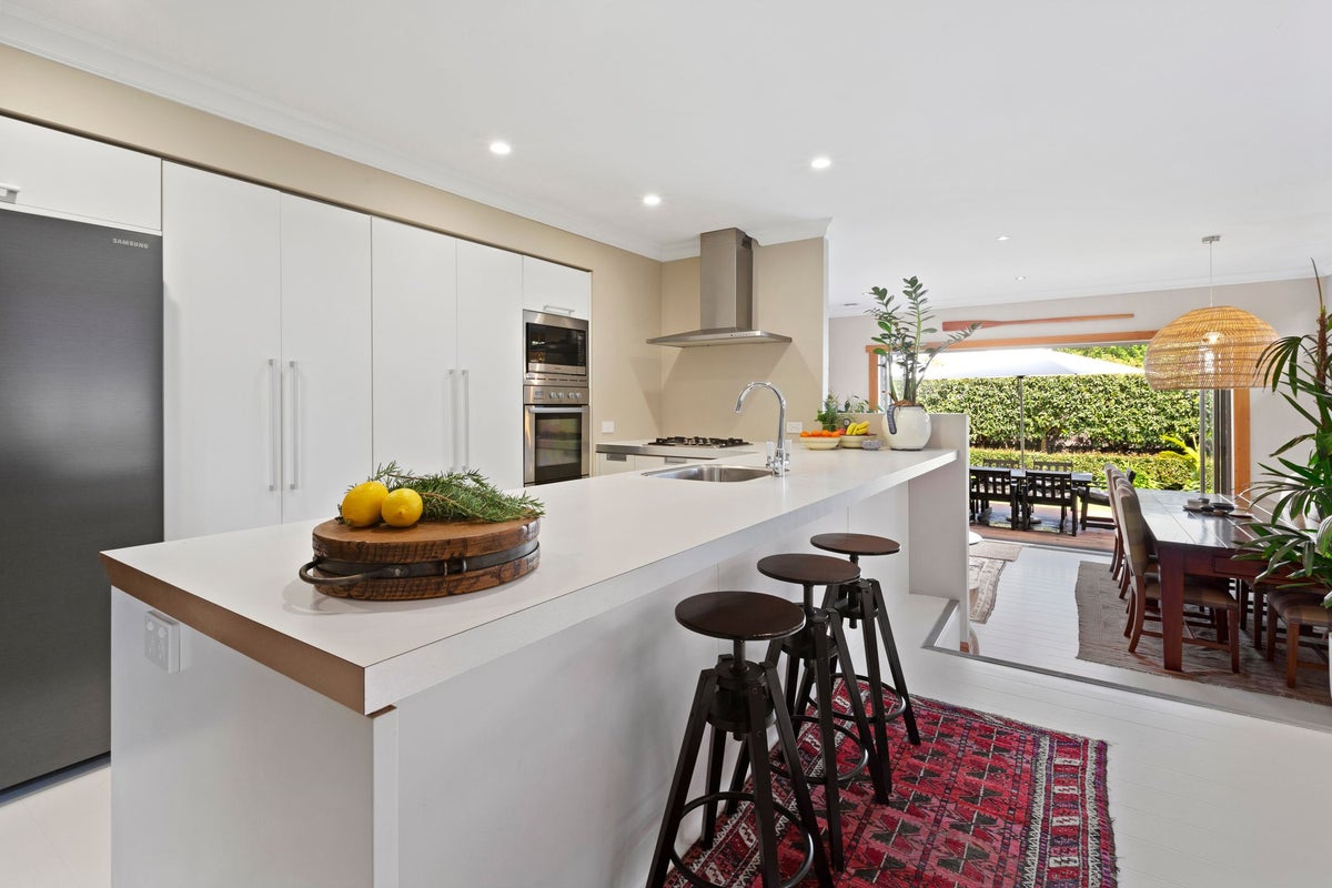 22 Chilman Street, Strandon, New Plymouth - Carousel 1