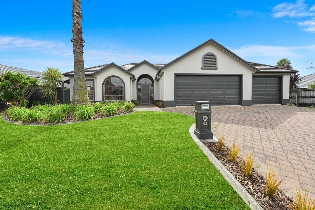 62 Callum Brae Drive, Rototuna, Hamilton - Carousel 1