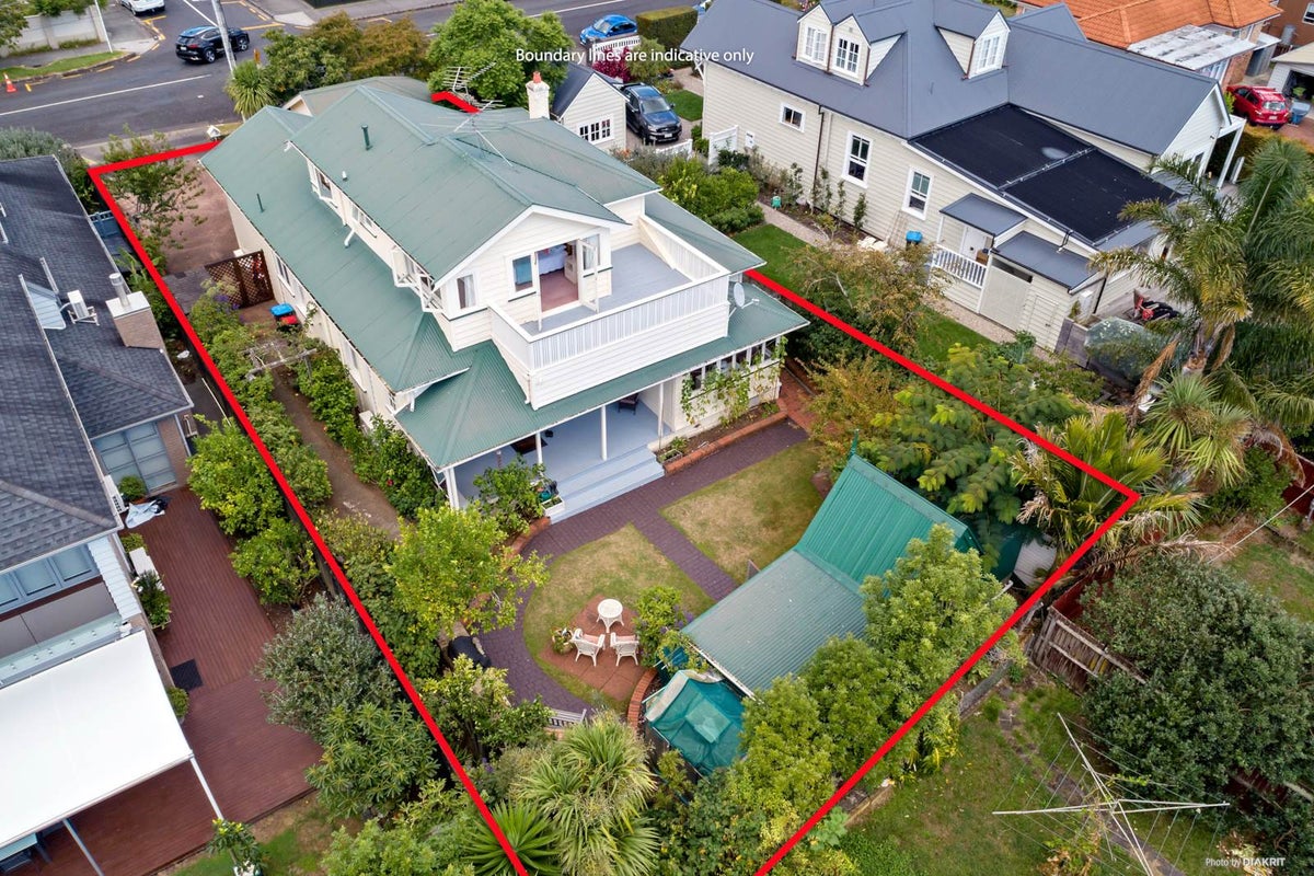 37 Ranfurly Road, Epsom, Auckland - Carousel 1