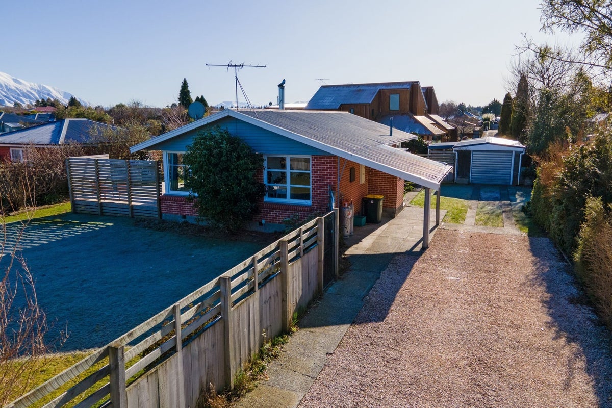 32 Alington Street, Methven, Methven - Carousel 1