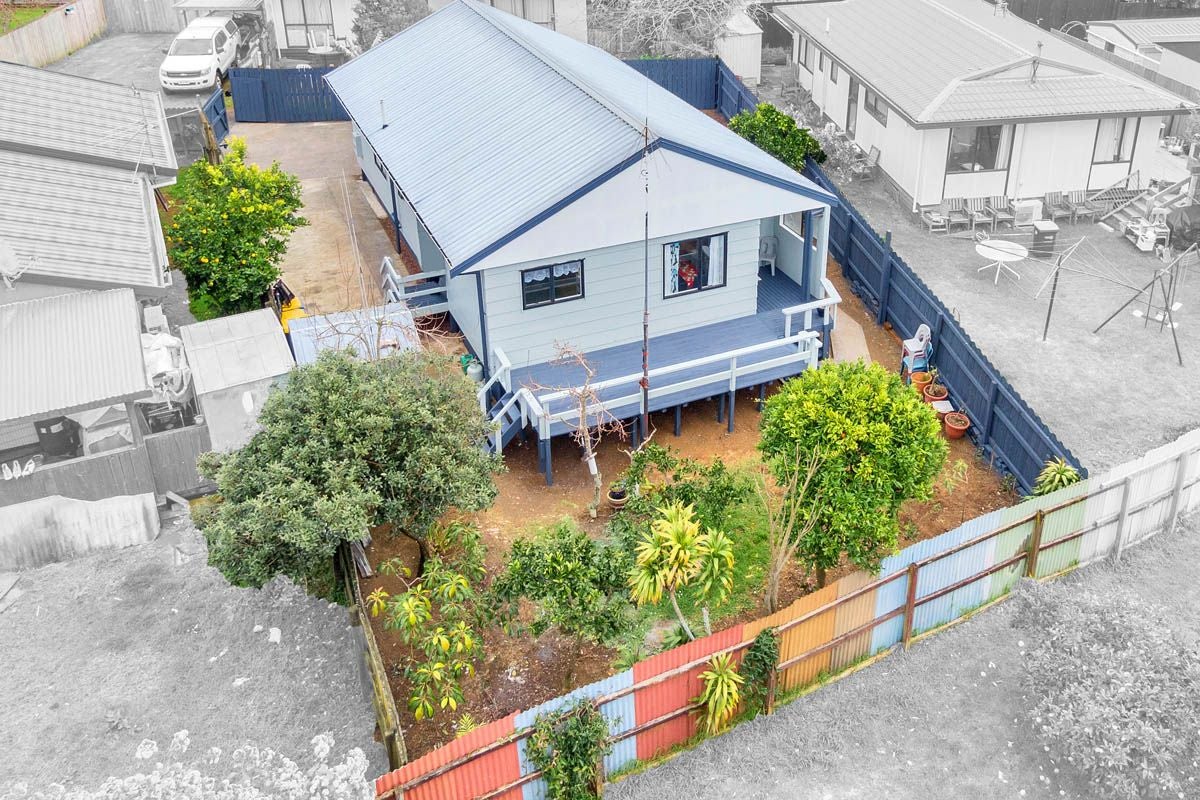 2/12 Cameron Place, Ranui, Auckland - Carousel 21