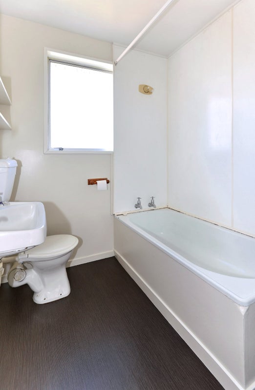 87 Champion Street, Edgeware, Christchurch - Carousel 16