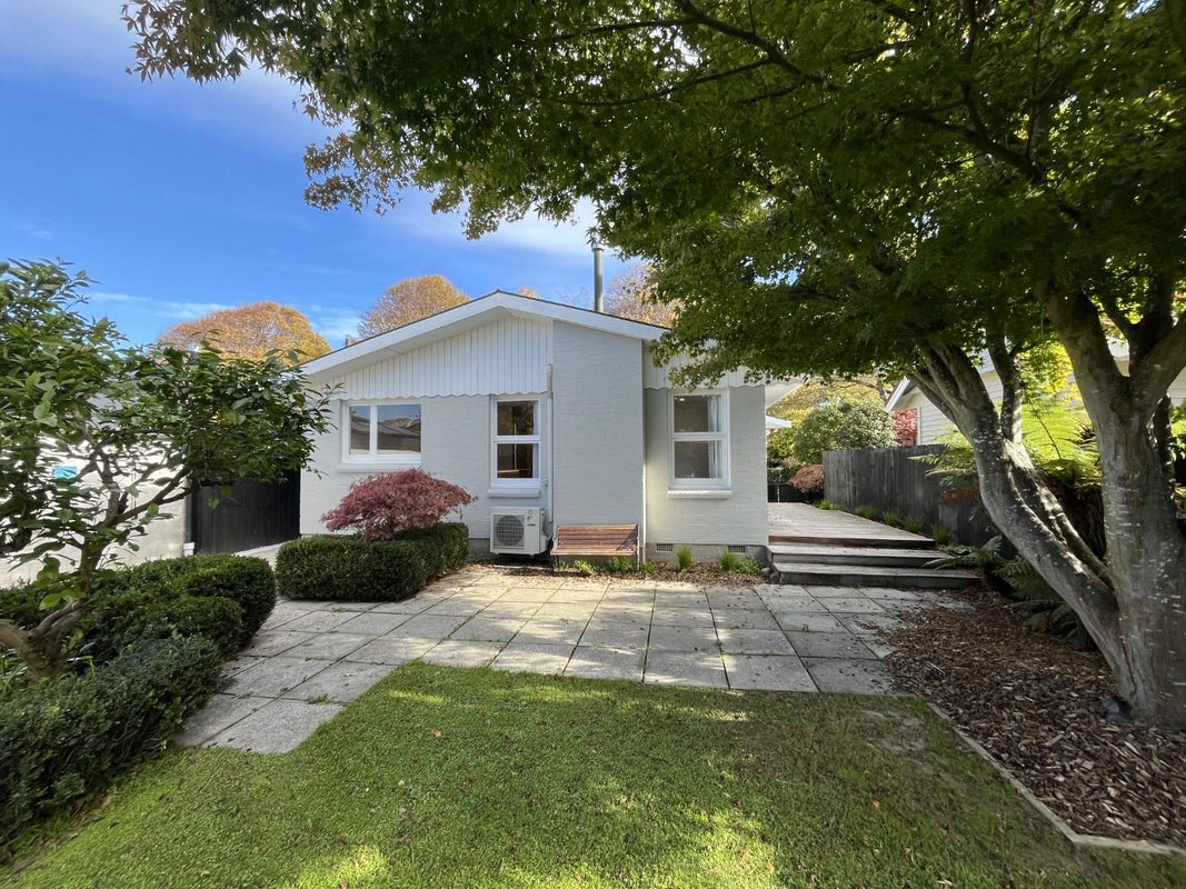 44 Gosset Street, St Albans, Christchurch - Carousel 1