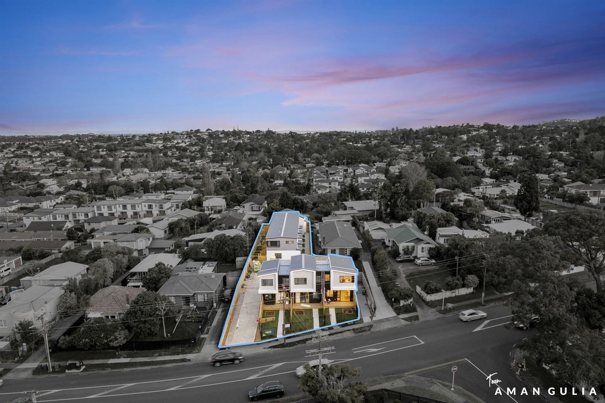5/144 Titirangi Road, New Lynn, Auckland - Carousel 1