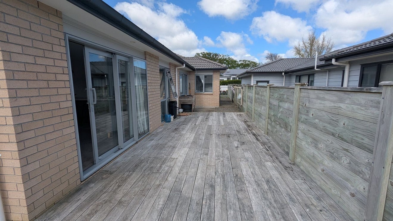 15 Raymond Grace Avenue, Huapai, Kumeu - Carousel 13