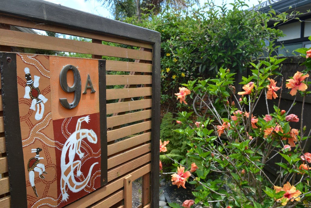 1/9 Kallaroo Place, Botany Downs, Auckland - Carousel 2