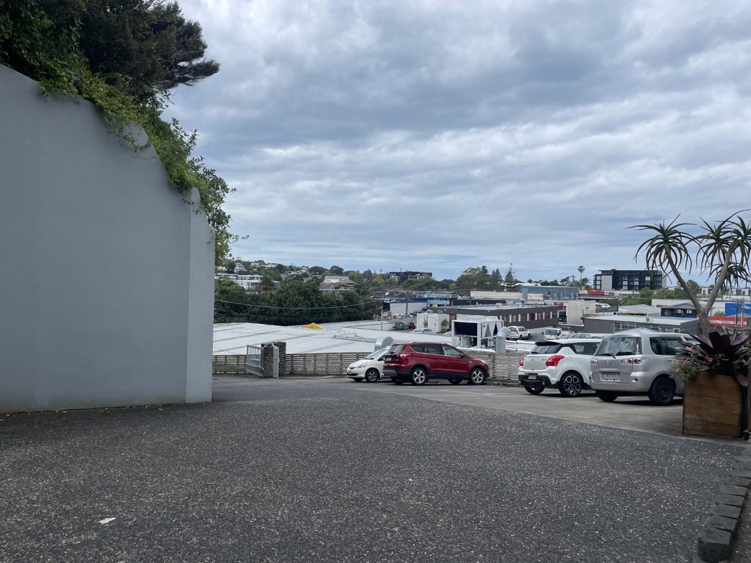 3/8 Wilk Lane, Browns Bay, Auckland - Carousel 20