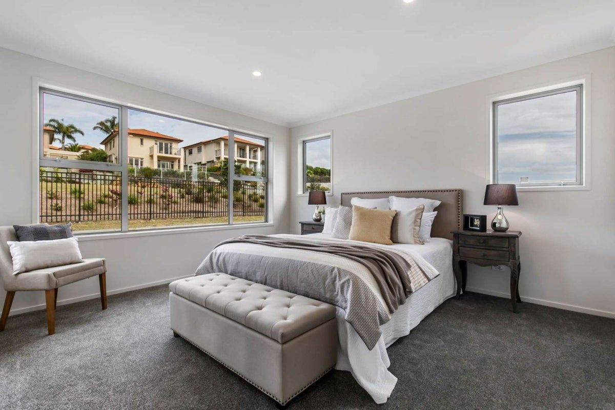 49 Couldrey Crescent, Red Beach, Red Beach - Carousel 8