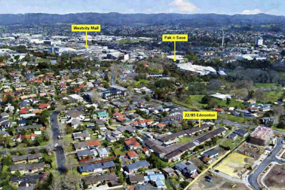 22/85 Edmonton Road, Henderson, Auckland - Carousel 18