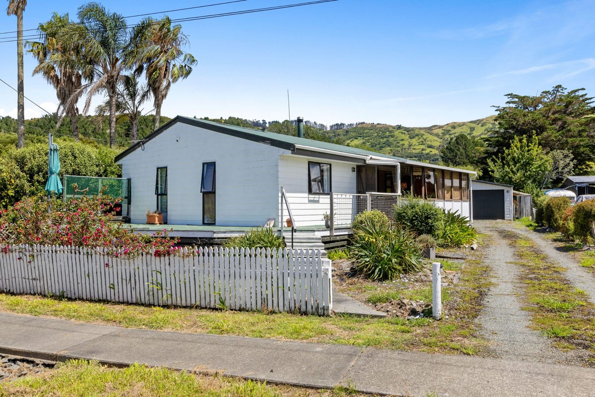 1005 Pakiri Road, Pakiri, Wellsford - Carousel 1