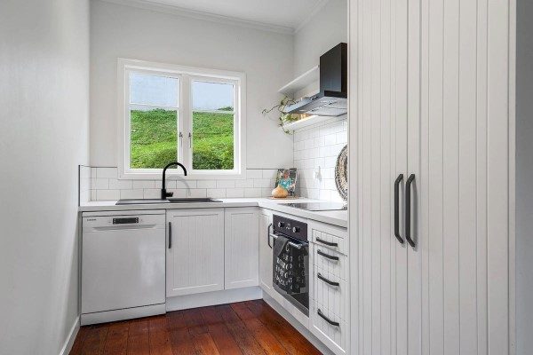 1/73 Russell Street, Stepneyville, Nelson - Carousel 2