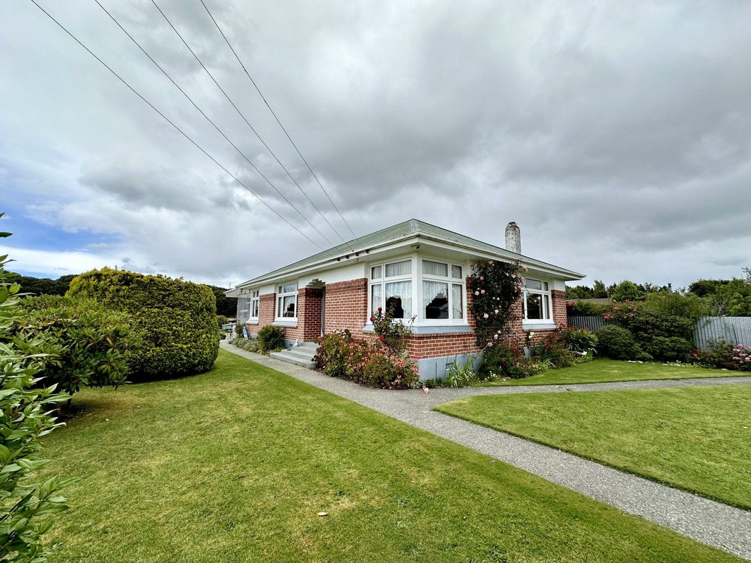 72 Clifden Highway, Tuatapere, Tuatapere - Carousel 1