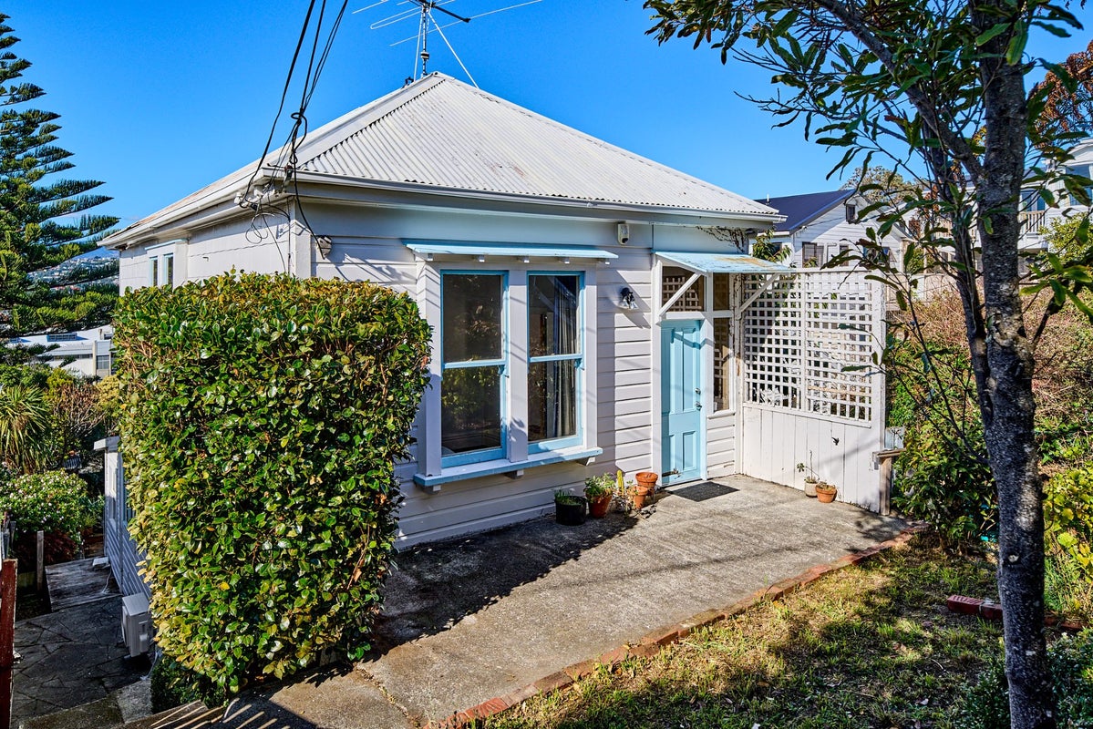 55 Duncan Terrace, Kilbirnie, Wellington - Carousel 1