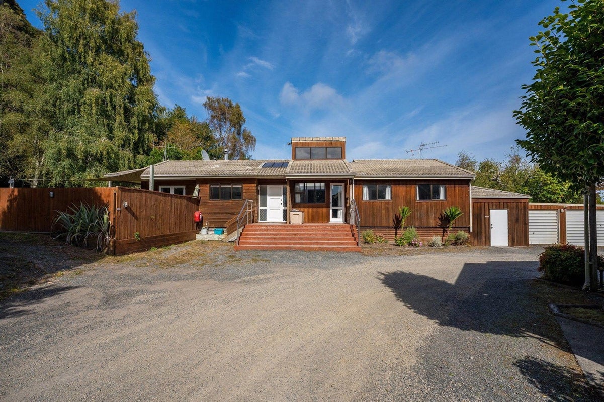 16 Tangitu Street, Motuoapa, Turangi - Carousel 2