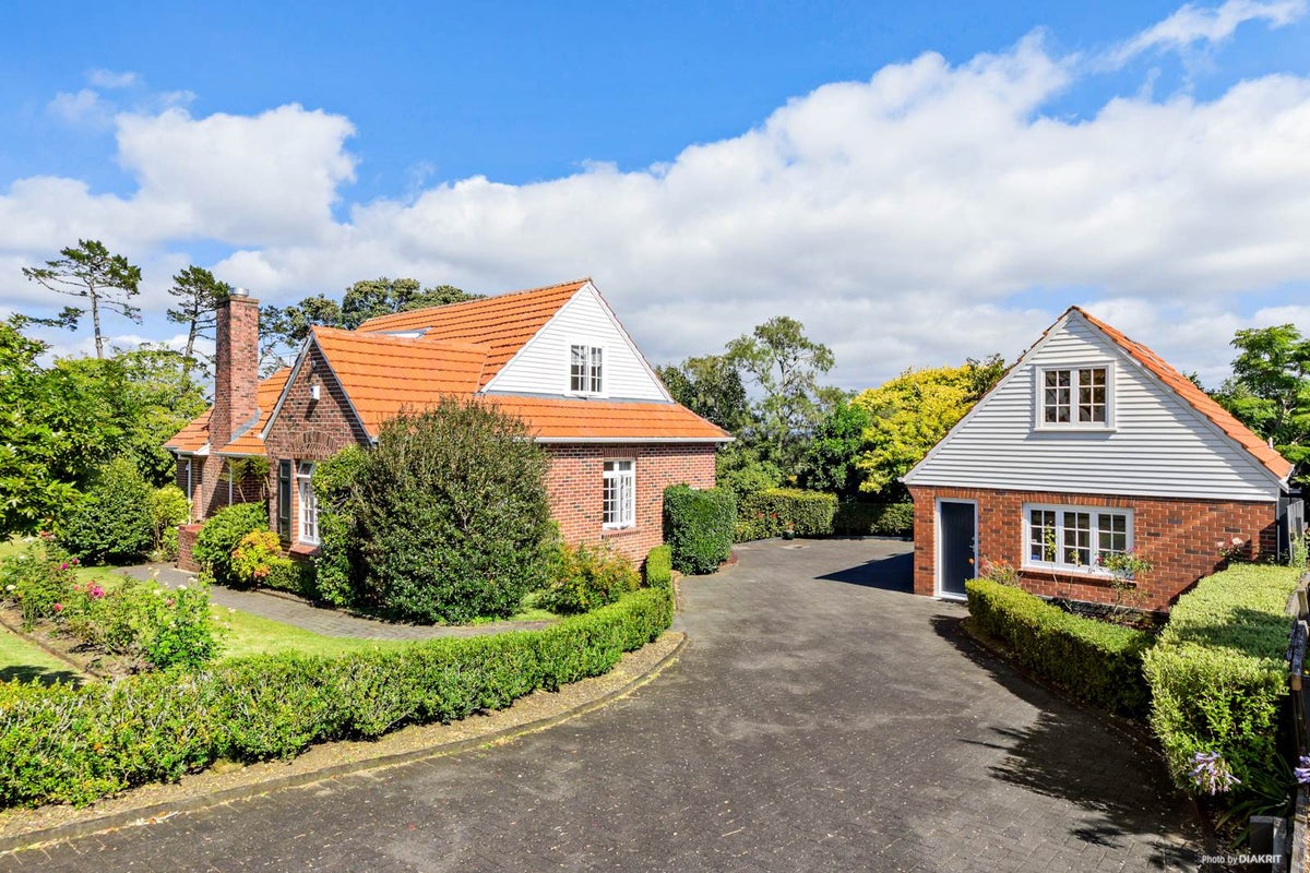 39 Gilfillan Street, Blockhouse Bay, Auckland - Carousel 2