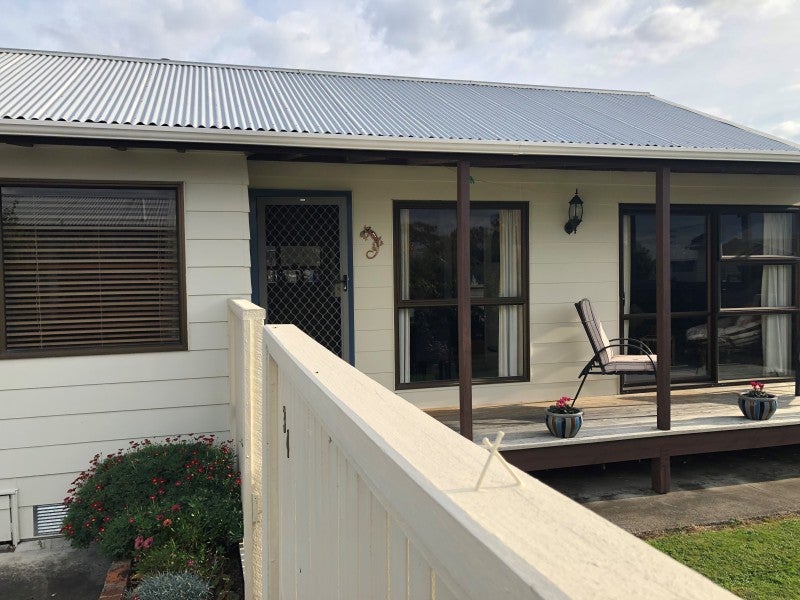 34 Seaforth Avenue, Milson, Palmerston North - Carousel 16