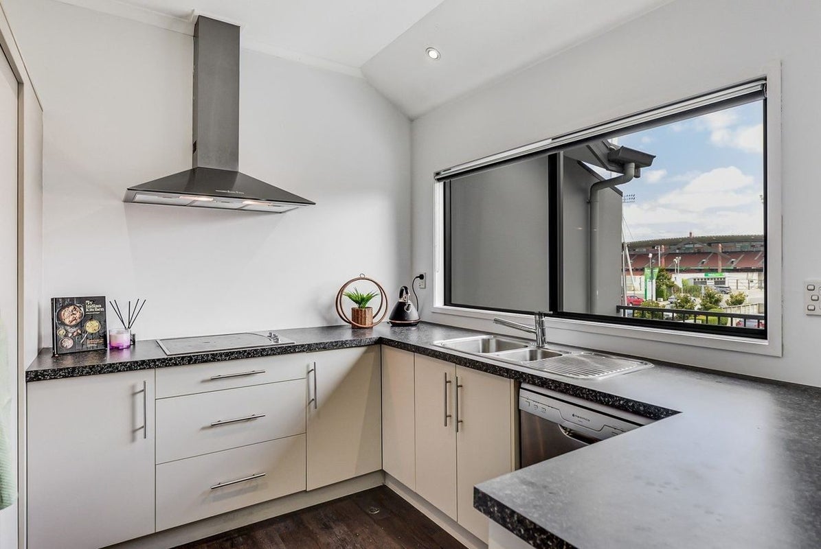 416B Tristram Street, Whitiora, Hamilton - Carousel 1