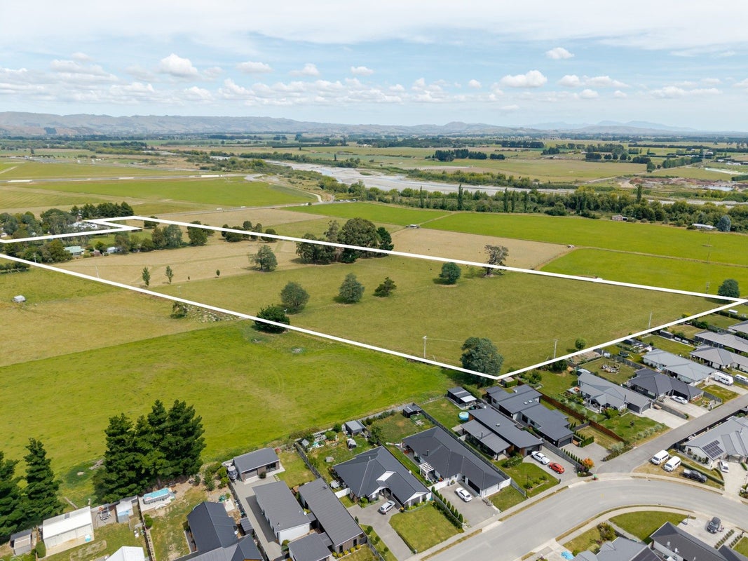 208 South Road, Solway, Masterton - Carousel 2