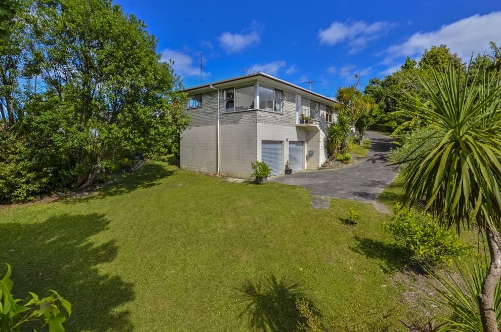 2/168 Stredwick Drive, Torbay, Auckland - Carousel 2