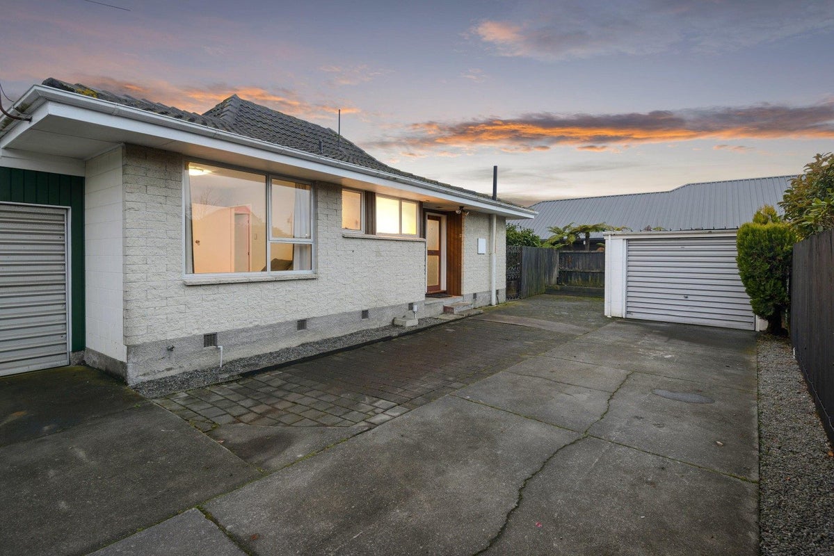 8B Ansonby Street, Russley, Christchurch - Carousel 1