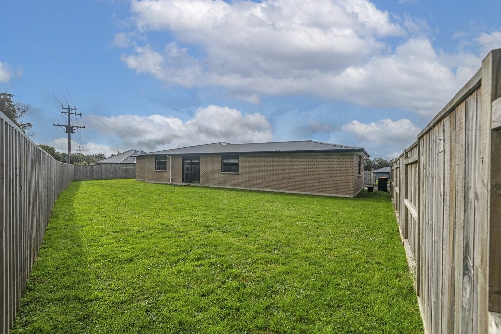 29 Coutts Way, Fitzherbert, Palmerston North - Carousel 11