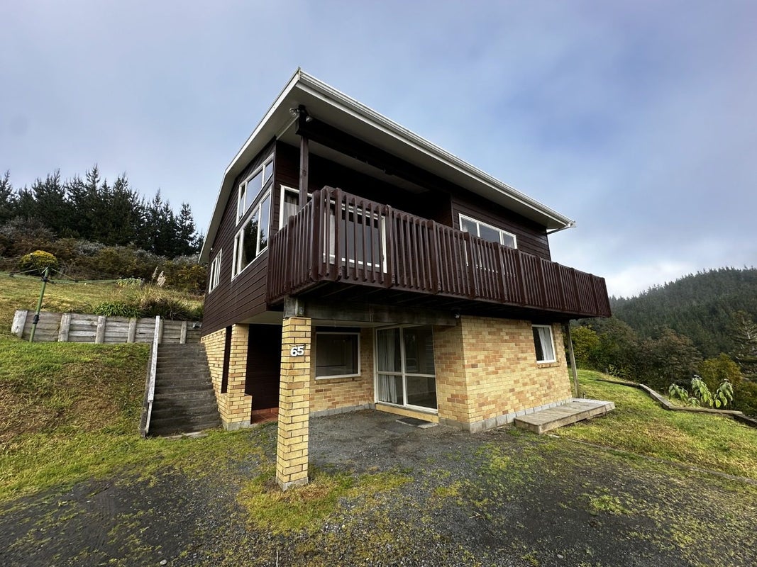65 Stillwater Crescent, Stillwater, Silverdale - Carousel 1