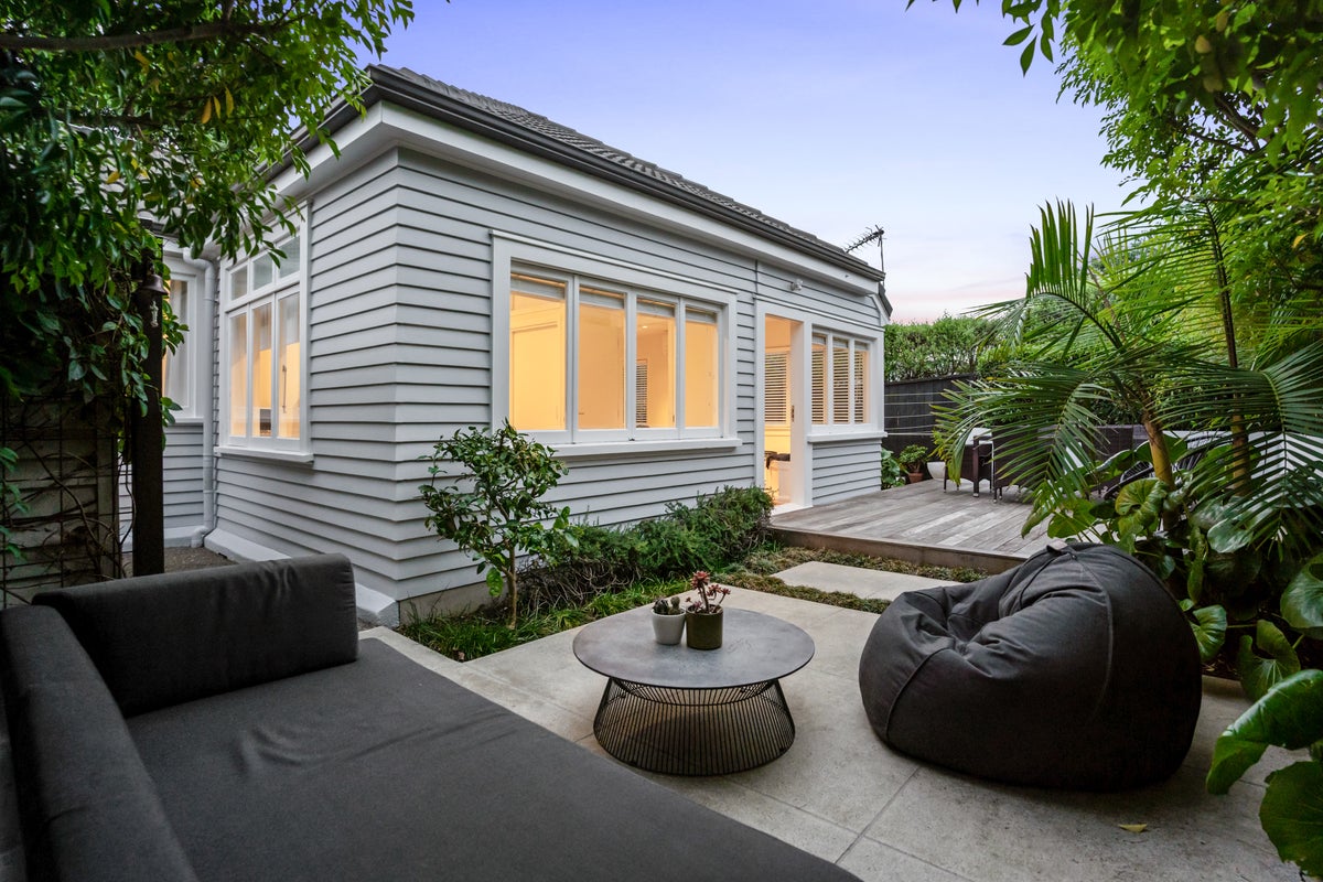8 Taiere Terrace, Onehunga, Auckland - Carousel 2